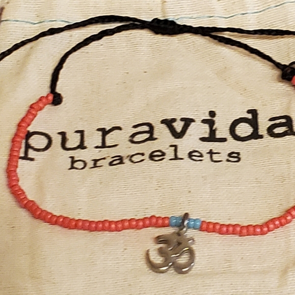 Pura Vida Jewelry - Retired, Rare Pura Vida Bracelet